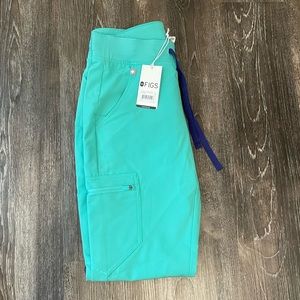 FIGS Women’s Surgical Green Jogger Scrub Pant XS Petite